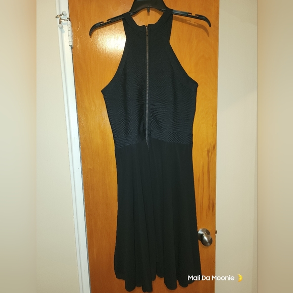 Ashley Stewart Black Sleeveless Zip Up Back Dress 14/16 - Picture 3 of 3